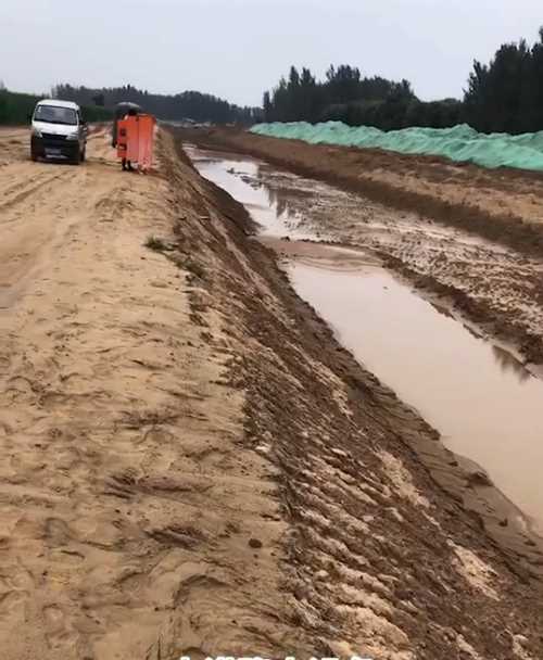 黄山歙县河道降水